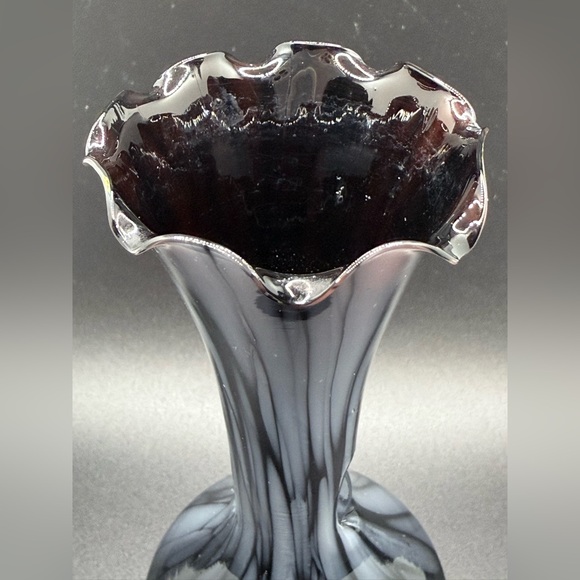 Vintage Bud Vase - Picture 7 of 8